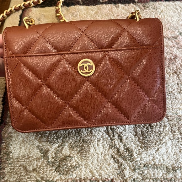 ❌❌ NOT AVAILABLE Brand New! Chanel Small Flap Bag With Large CC Hardware - Picture 6 of 11